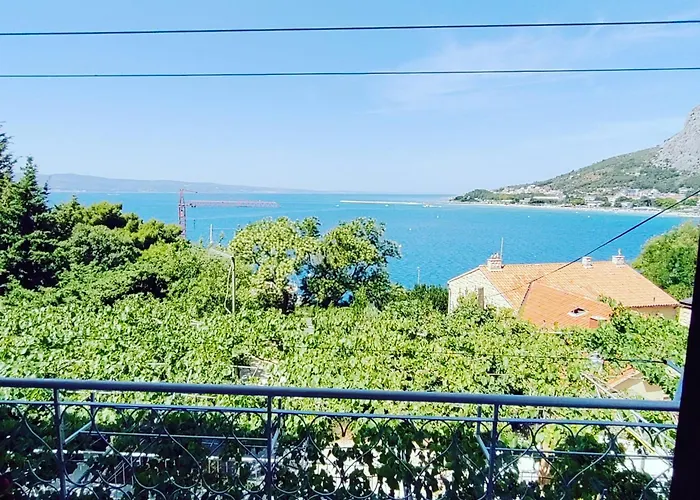 Apartment Mlija